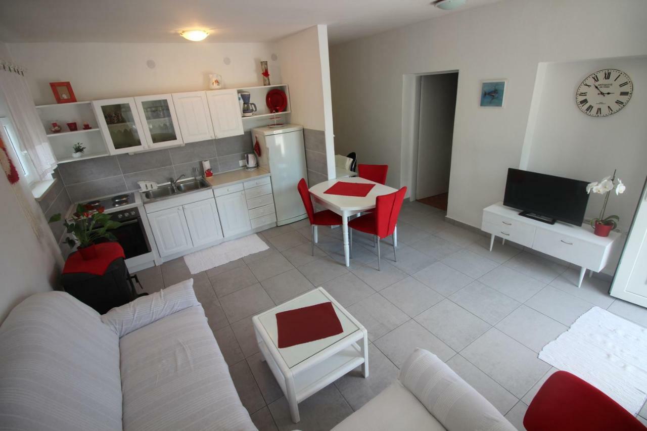 Apartment Vanda Novi Vinodolski Esterno foto