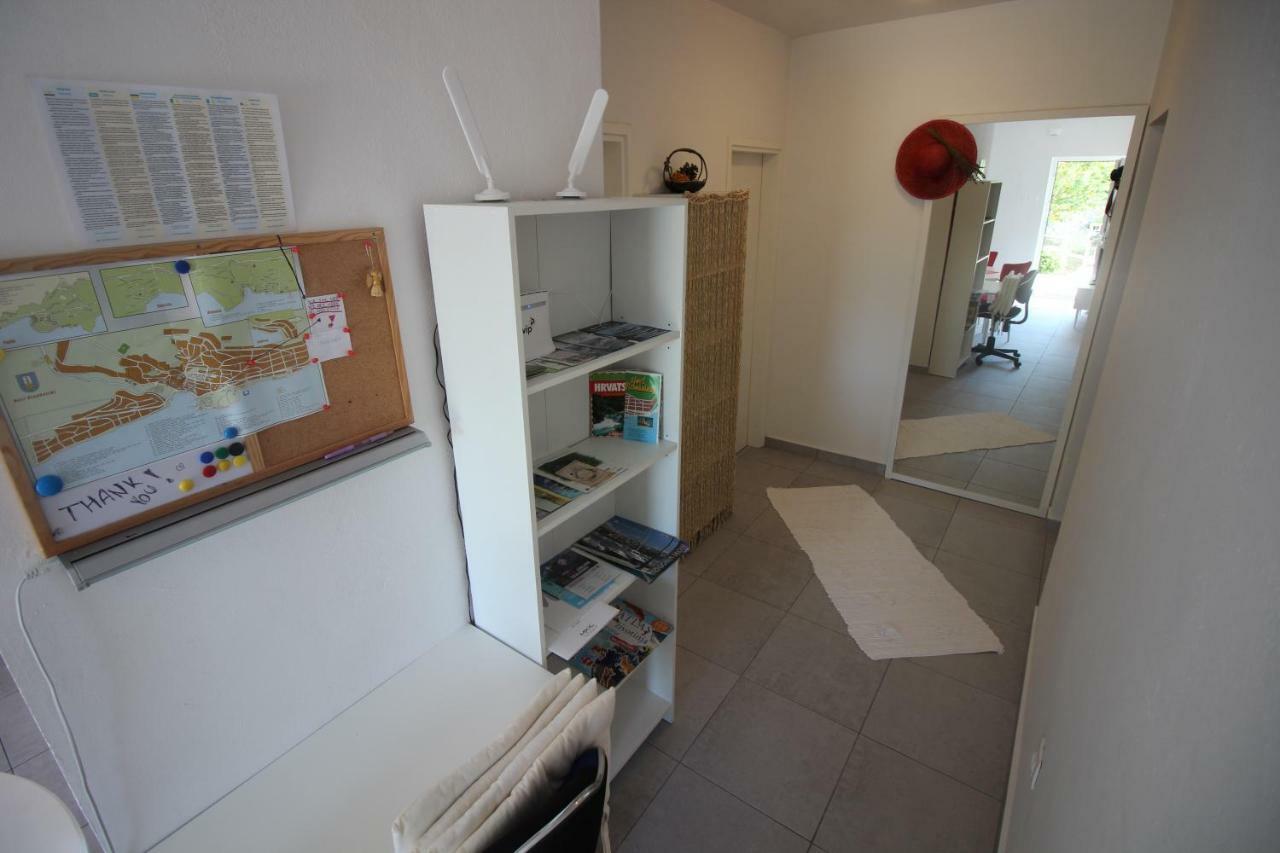 Apartment Vanda Novi Vinodolski Esterno foto